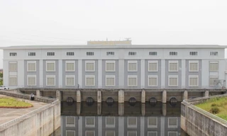 Cận cảnh trạm bơm nghìn tỷ chống ngập 'lụt' tiến độ tại Hà Nội