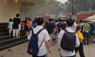 Vụ hỏa hoạn trong hầm Tràng Tiền Plaza: Xe sang Ranger Rover tự bốc cháy