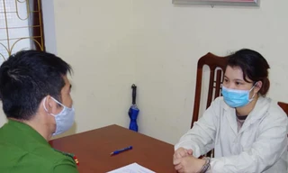 Cơ quan công an làm việc với đối tượng Nhung. Ảnh: Công an tỉnh Hà Giang.