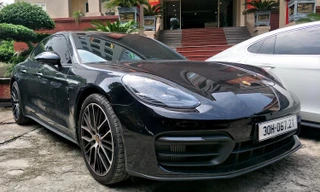 Cận cảnh dàn siêu xe bị thu giữ trong đường dây đánh bạc nghìn tỷ ở Hà Nội