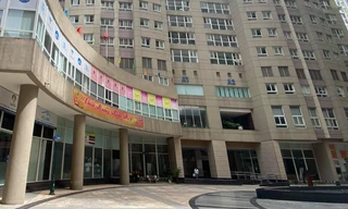 Khu vực tòa chung cư nơi xảy ra sự việc.