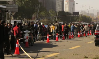 Trung Quốc: Bắt nghi phạm đánh bom trụ sở tỉnh ủy