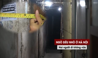 Những ngõ ngách siêu hẹp và tối trong lòng phố cổ Hà Nội