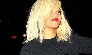 'Tái mặt' với kiểu khoe vòng 1 lộ liễu của Rihanna