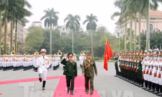 Tư lệnh các LLVT Brunei thăm Việt Nam
