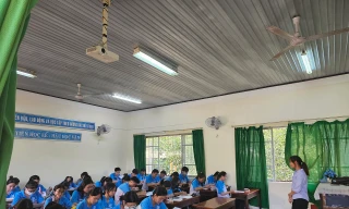 Vụ hiệu trưởng bị ‘tố’ chuyên quyền: Kiến nghị lên Bí thư tỉnh