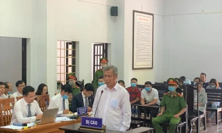 Bị cáo Trịnh Sướng tại tòa ngày 16/4