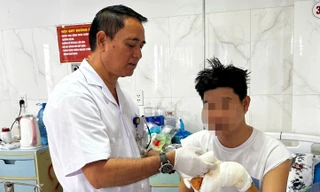 Nhiều thanh thiếu niên tàn phế, nguy kịch vì chơi pháo nổ