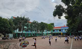 Thành phố Buôn Ma Thuột lập hội đồng tuyển dụng đặc cách giáo viên