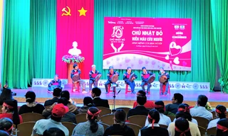 Chủ nhật Đỏ tại 'thủ phủ cà phê': Bữa tiệc âm nhạc đậm chất Tây Nguyên