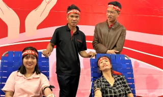 Lấy được vợ sau lần hiến máu cấp cứu