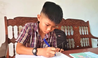 Nguyễn Đình Cảm ôn tập kiến thức, chuẩn bị cho năm học mới