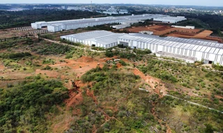 Nhà máy điện phân nhôm đầu tiên Việt Nam 'ì ạch' cả thập kỷ