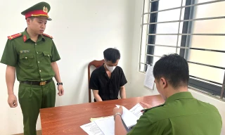 Bắt nam nhân viên 'đánh tráo' trạng thái giao hàng để chiếm đoạt 