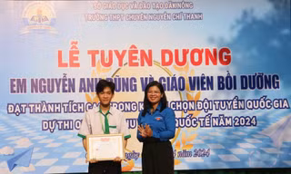 Ba nam sinh trường chuyên Đắk Lắk, Đắk Nông được xét tuyển thẳng đại học