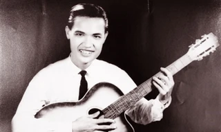 Bóng hồng trong 'Nỗi buồn hoa phượng' của nhạc sỹ Thanh Sơn