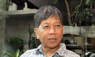 Nhà văn Trung Trung Đỉnh: Chất thầy giáo của Nguyễn Huy Thiệp còn mạnh