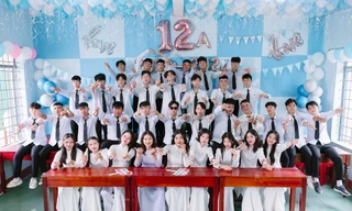 Mùa chia tay lại về, teen 2K6 đồng loạt "flex" ảnh kỷ yếu lên mạng xã hội