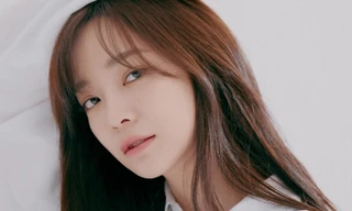 Không chỉ phim mới, Kim Sejeong còn sắp trở lại với tư cách ca sĩ sau 2 năm