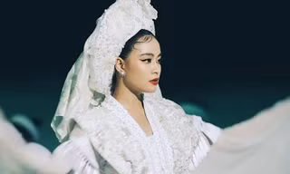 Trong thế giới fangirl: Hoàng Thùy Linh thành công mang văn hóa Việt vào nhạc trẻ