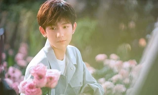 Trong thế giới fangirl: Vương Nguyên - Em là ánh sáng của tôi!