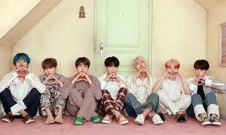 Trong thế giới fangirl: Thế giới của tôi là vũ trụ lấp lánh những ngôi sao đẹp nhất