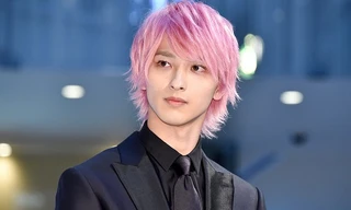 Khán giả Nhật lo sốt vó khi “Mỹ nam tóc hồng” Yokohama Ryusei bị nhiễm COVID-19