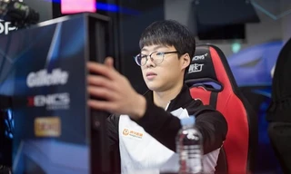 Trong thế giới fangirl: Xin lỗi Smeb vì đến muộn, hành trình tới hãy cùng đồng hành nhé!