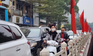 Khu vực Văn Miếu - Quốc Tử Giám kẹt cứng, nhiều người bỏ cuộc xin chữ đầu năm