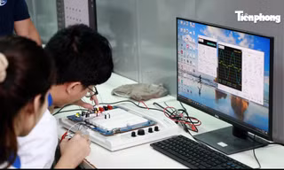 Tuyển sinh đại học 2024: Cơn ‘sốt’ ngành Chip – Vi mạch bán dẫn