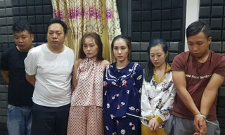 Nhóm nam, nữ mở tiệc sinh nhật cho hotgirl bằng ma túy 