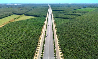 Bình Dương hủy chủ trương đặt trạm thu phí trên tuyến đường huyết mạch hơn 60km