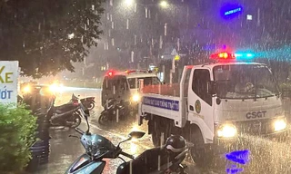 Ô tô lao vào đám đông làm 3 người thương vong ở Bình Dương 