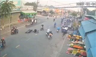 [CLIP] Cảnh sát mật phục bắt nhóm trộm cắp lộng hành ở Bình Dương