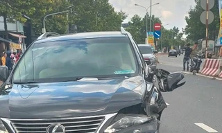 Va chạm với ô tô Lexus, nam thanh niên bị đứt lìa chân