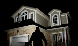 Nhóm đối tượng đột nhập vào nhà ‘quan huyện’ trộm két sắt