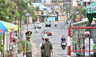 'Người dân Bình Dương đã đi qua thời khắc tột cùng khó khăn'
