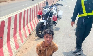 Cảnh sát truy đuổi kẻ trộm ô tô hơn 35km 