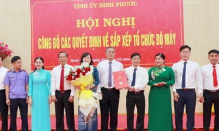 Bình Phước công bố các quyết định về công tác nhân sự chủ chốt