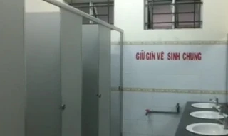 Một phụ nữ tố bị cướp hiếp trong nhà vệ sinh ở Bình Dương