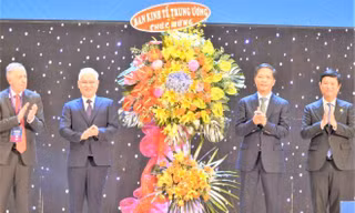 Trưởng Ban kinh tế Trung ương: Bình Dương phải ‘thông minh hơn, tốt đẹp hơn và đáng sống hơn'
