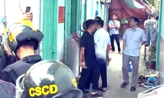 Nghẹt thở giải cứu đôi nam nữ bị đối tượng dùng súng khống chế trong phòng trọ 