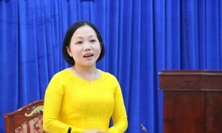 Bà Nguyễn Thu Cúc tái cử chức Chủ tịch UBND TP Thủ Dầu Một