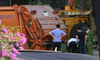 Công nhân vệ sinh bị xe rác đè tử vong tại nơi làm việc