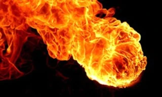 Cháy công ty gỗ tại Bình Dương, hai người bị bỏng nặng