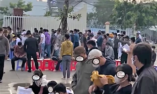 Chủ tịch tỉnh Bình Phước chỉ đạo khẩn vụ hàng trăm người chen lấn, ngã lăn khi làm sổ đỏ