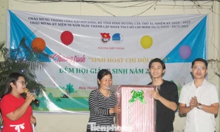 Giáng sinh ấm áp với thanh niên công nhân và sinh viên Bình Dương