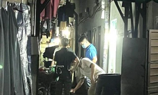 Hai người hành nghề đấm bóp giác hơi dùng dao đánh nhau gây thương vong