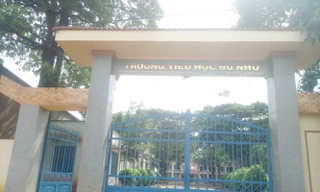 Giáo viên chỉ có bằng cấp 2 vẫn được dạy ở trường đạt chuẩn quốc gia