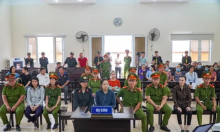 Toàn cảnh phiên xử sáng 25/6. Ảnh: Chí Hùng/Zing